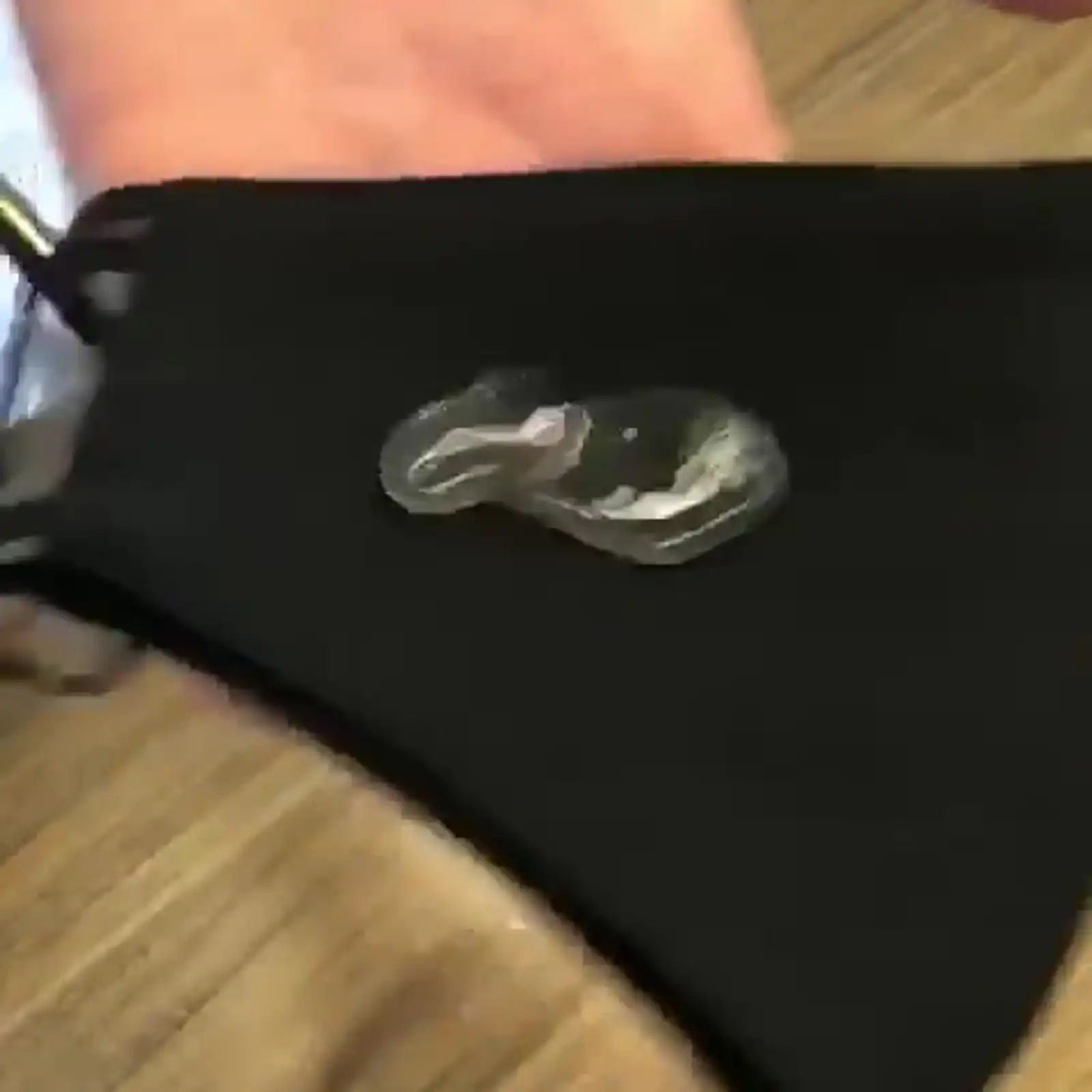 Thumbnail: Nanotechnology Droplet Face Guard
